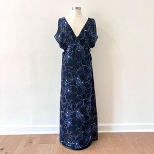 Club Monaco Blue Floral 100% Silk Kaftan Maxi Dress Women’s Size 2